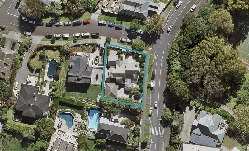 2 Westbury Crescent, Remuera, Auckland - Carousel 1