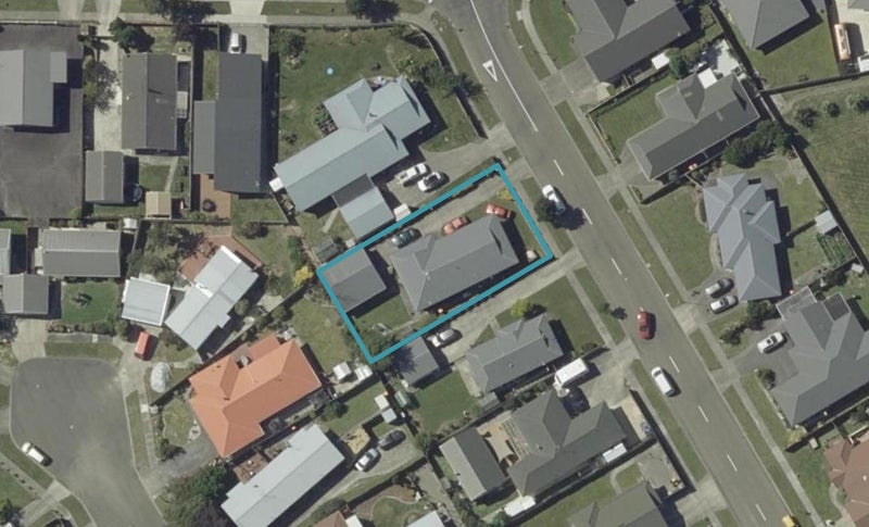 73 Rhodes Drive, Kelvin Grove, Palmerston North - Carousel 1
