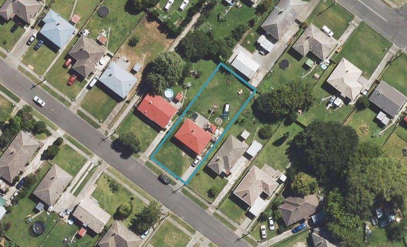 19 Taruheru Crescent, Mangapapa, Gisborne - Carousel 1