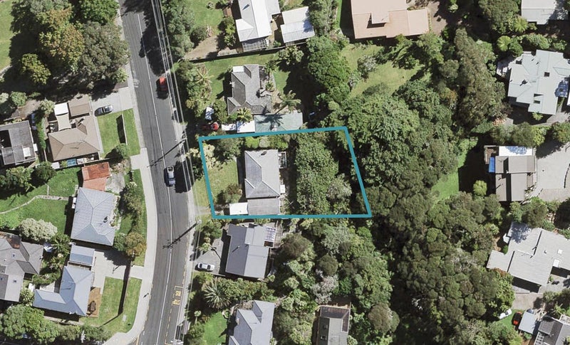 158 Atkinson Road, Titirangi, Auckland - Carousel 1