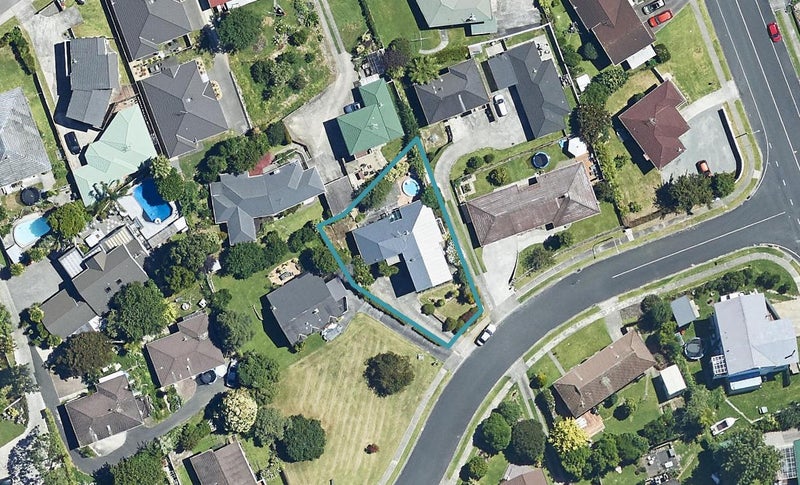 57 Heron Avenue East, Matua, Tauranga - Carousel 1