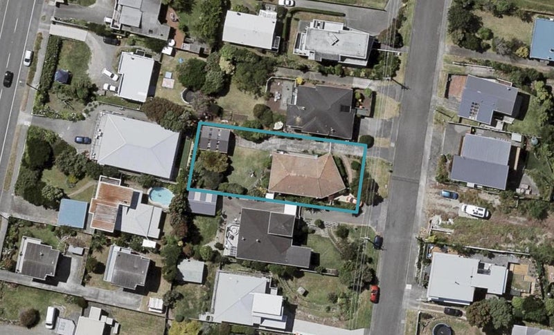82 Seaview Road, Paraparaumu Beach, Paraparaumu - Carousel 1