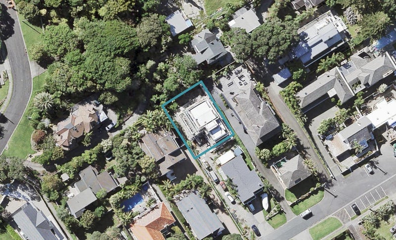 10A The Esplanade, Campbells Bay, Auckland - Carousel 1