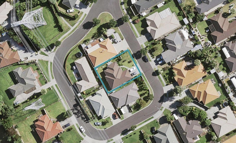 12 Takatu Place, Takanini, Auckland - Carousel 1