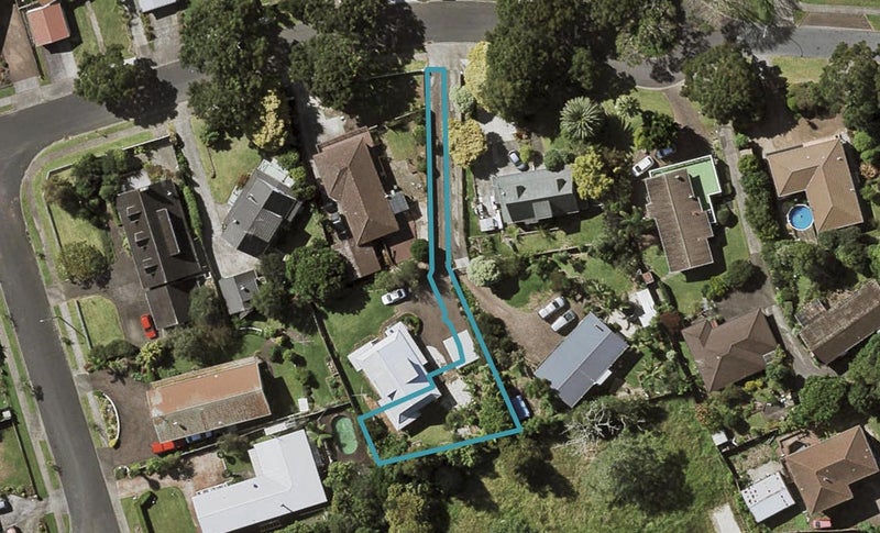19C Derrimore Heights, Clover Park, Auckland - Carousel 1
