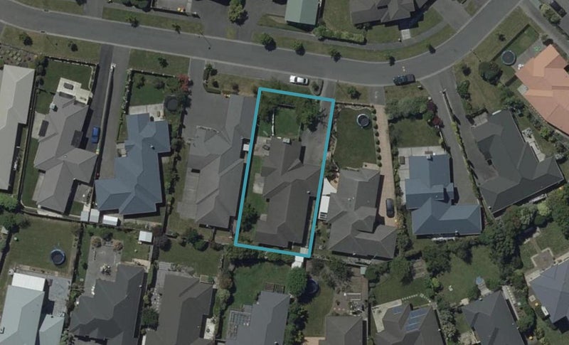 23 Coppinger Terrace, Aidanfield, Christchurch - Carousel 1