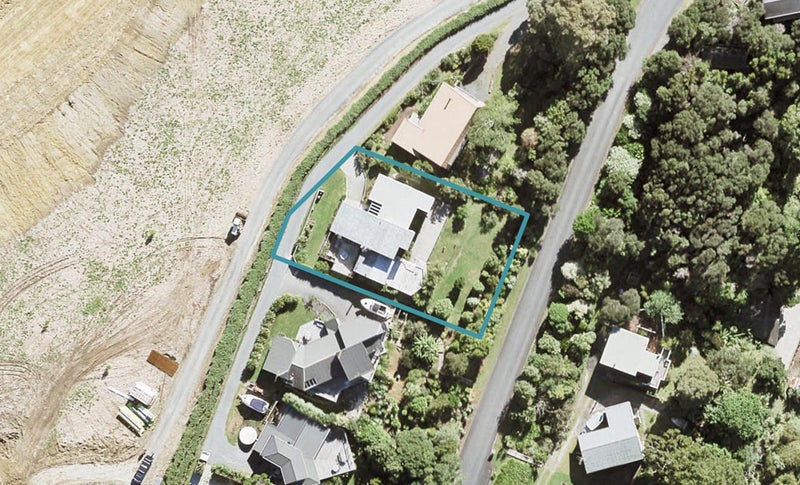 37 Whitmore Road, Tāwharanui Peninsula, Matakana - Carousel 1