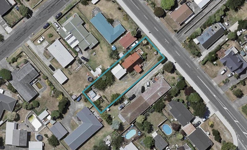 60 Mazengarb Road, Paraparaumu Beach, Paraparaumu - Carousel 1