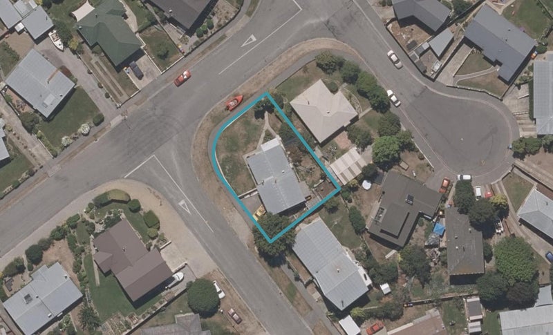 4 Blackmore Crescent, Alexandra, Alexandra - Carousel 1