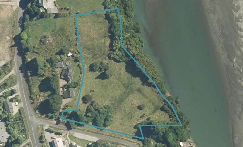 3 Back Creek Road, Ruatapu, Hokitika - Carousel 1