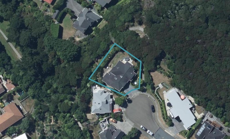 16 Dornoch Place, Papakowhai, Porirua - Carousel 1