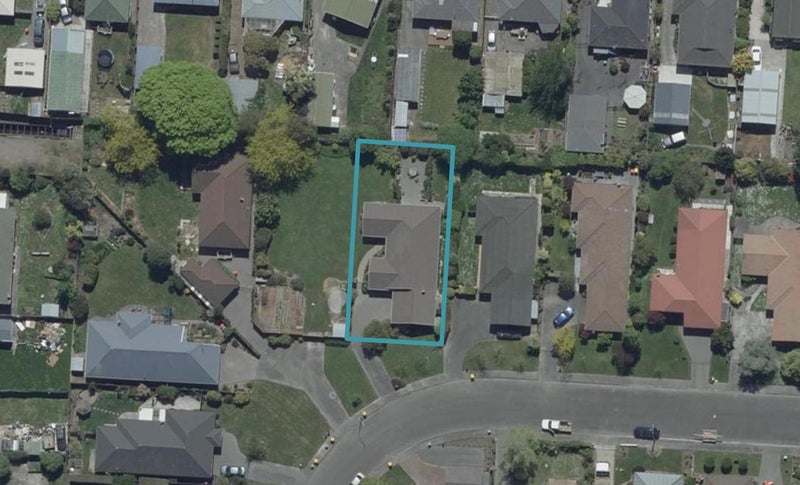 38 Regency Crescent, Redwood, Christchurch - Carousel 1