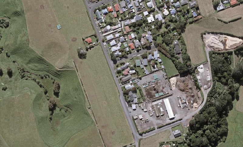 60 Cowling Road, Hurdon, New Plymouth - Carousel 1