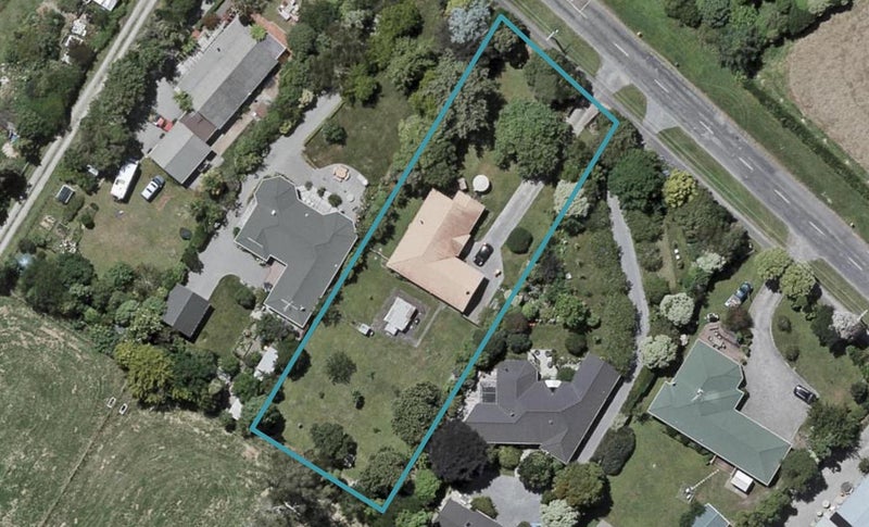 114 School Road, Te Horo - Carousel 1