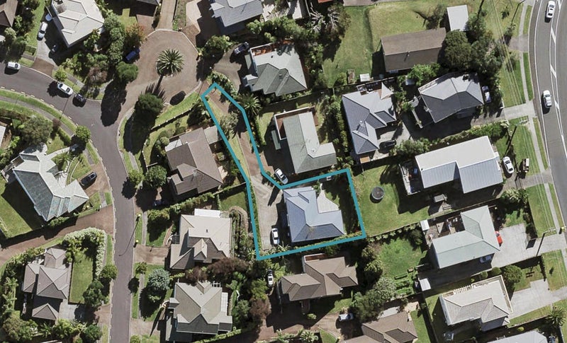 24 Mandeville Place, Unsworth Heights, Auckland - Carousel 1