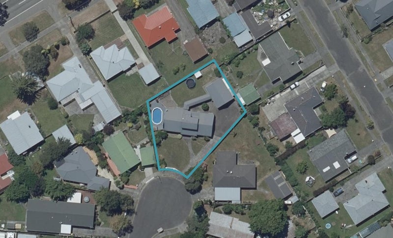 4 Heayns Place, Feilding, Feilding - Carousel 1