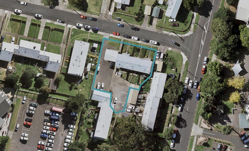 35 Edward Avenue, Ōtara, Auckland - Carousel 1