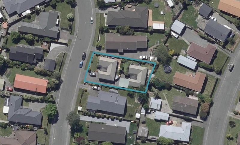 2/9 Colchester Place, Templeton, Christchurch - Carousel 1