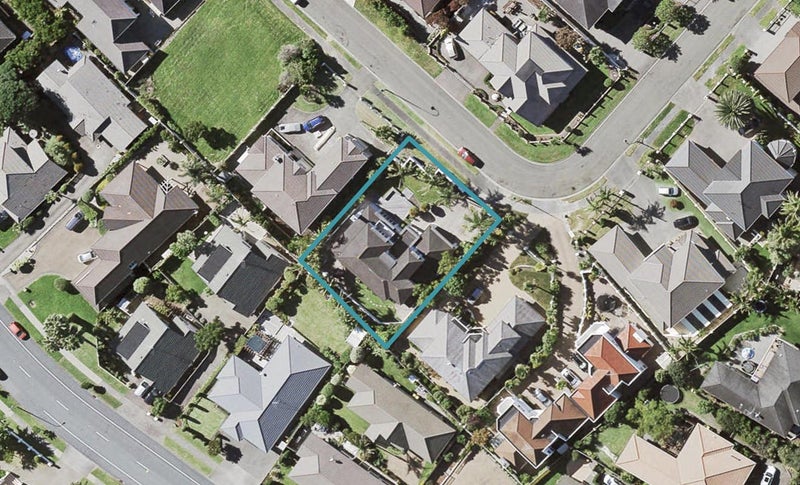 27 Haven Crest, Somerville, Auckland - Carousel 1