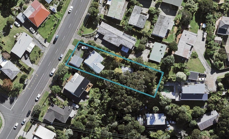 86 Manuka Road, Glenfield, Auckland - Carousel 1