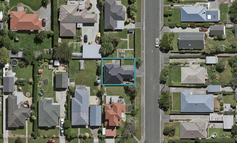 132 Salford Street, Rosedale, Invercargill - Carousel 1