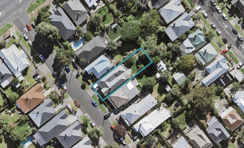 27 Elgin Street, Grey Lynn, Auckland - Carousel 1