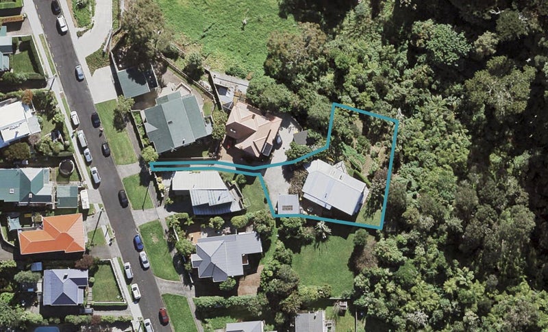 14 Huka Road, Birkenhead, Auckland - Carousel 1