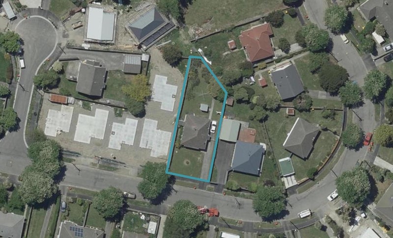 29 Riley Crescent, Woolston, Christchurch - Carousel 1
