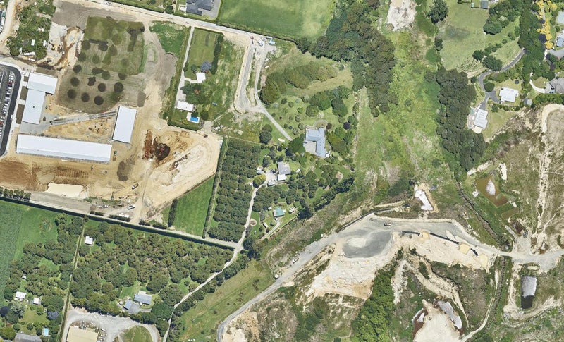 76 Kennedy Road, Pyes Pa, Tauranga - Carousel 1