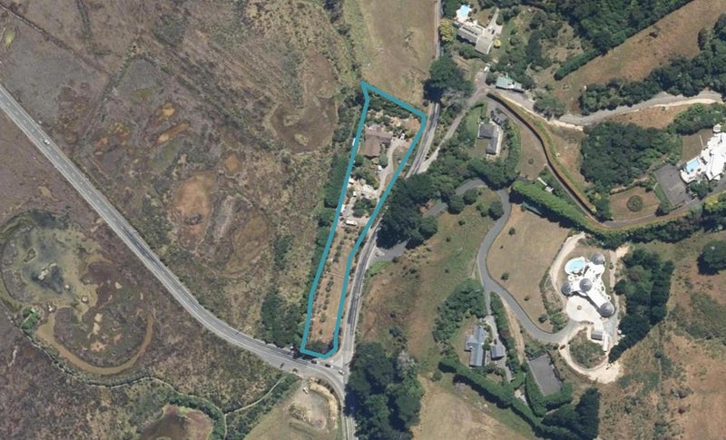 63 Paekakariki Hill Road, Pauatahanui, Porirua - Carousel 1