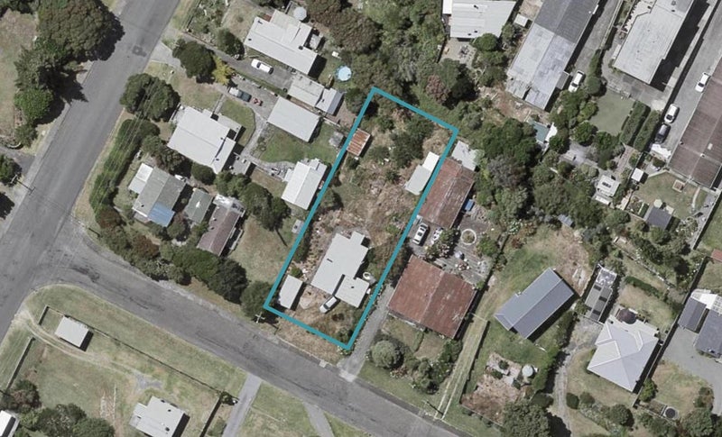4 Rata Street, Otaki Beach, Otaki - Carousel 1