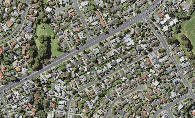 353 Pakuranga Road, Pakuranga Heights, Auckland - Carousel 1