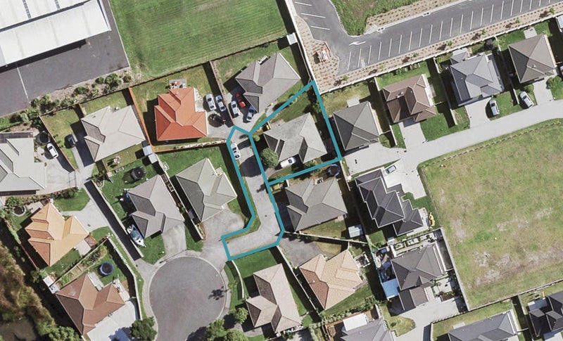 26 Scotts Field Drive, Takanini, Auckland - Carousel 1