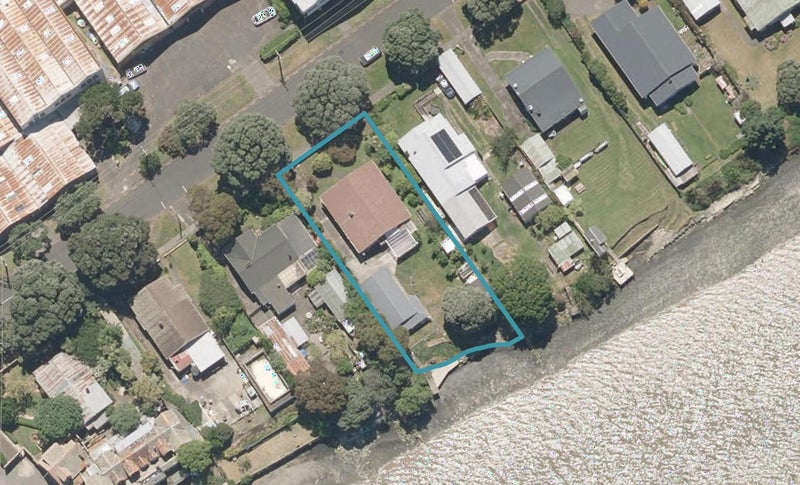 65 Bedford Avenue, Gonville, Whanganui - Carousel 1