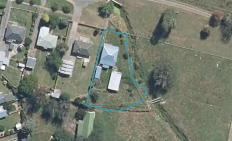 12 Wilson Road, Hunterville - Carousel 1
