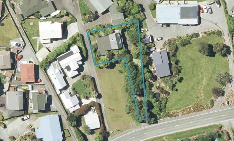 301 Waikawa Road, Waikawa, Picton - Carousel 1