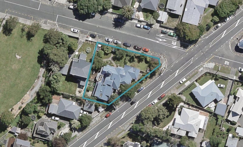 91 Kings Crescent, Hutt Central, Lower Hutt - Carousel 1