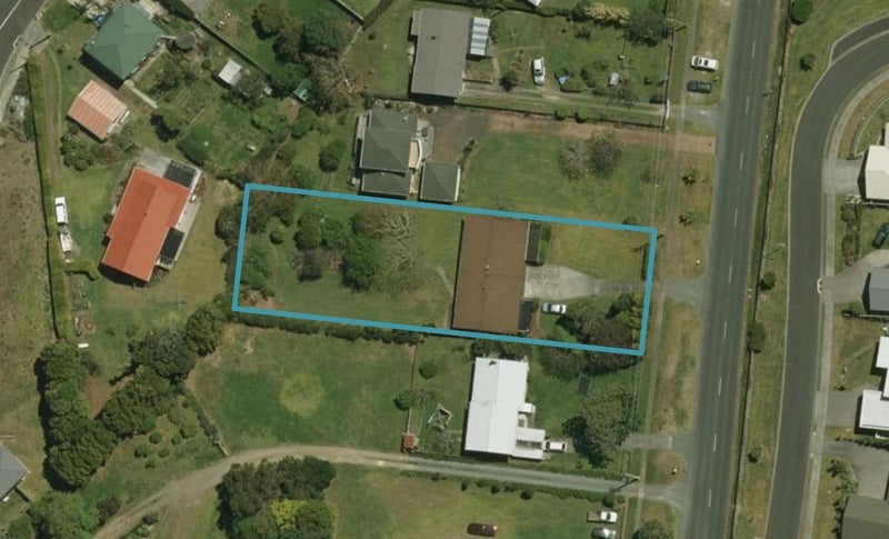 294 One Tree Point Road, One Tree Point, Whangārei - Carousel 1