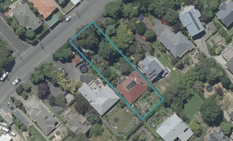 66 Signal Hill Road, Opoho, Dunedin - Carousel 1