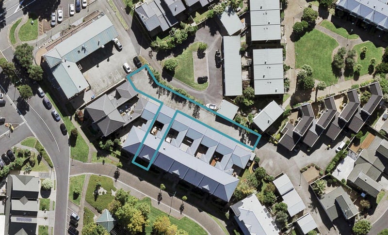 2B Tuscany Way, Te Atatu Peninsula, Auckland - Carousel 1