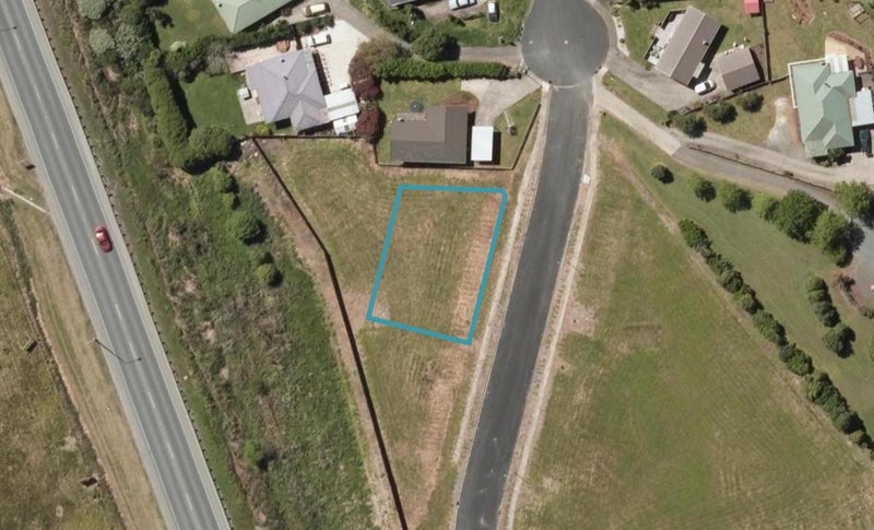 22 Pearce Drive, Te Kamo, Whangārei - Carousel 1