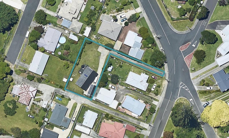 1 Greerton Road, Gate Pa, Tauranga - Carousel 1