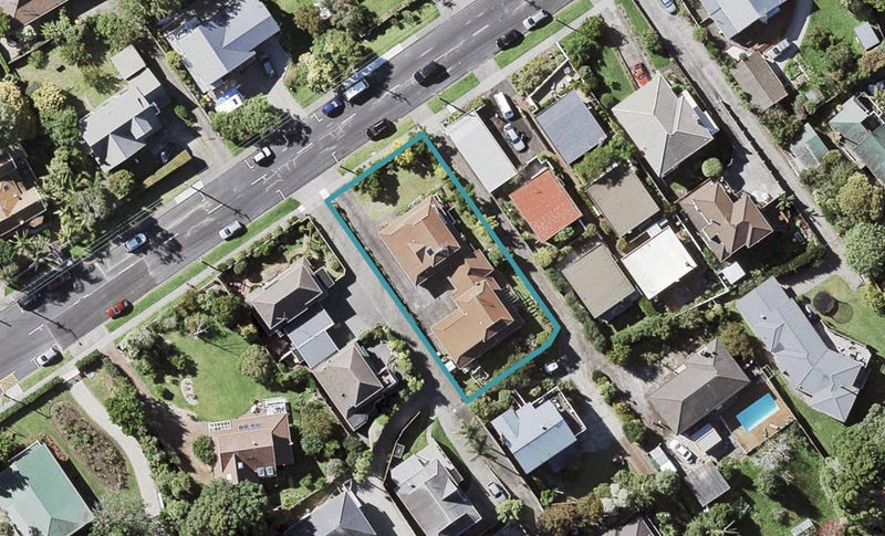 1/47 Uxbridge Road, Howick, Auckland - Carousel 1