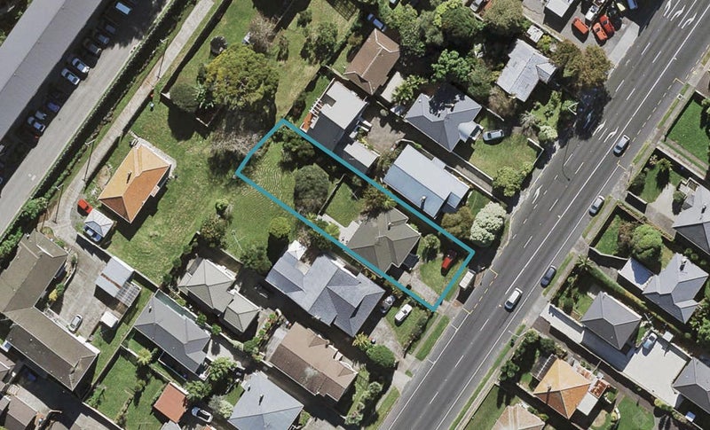 13 Hillsborough Road, Hillsborough, Auckland - Carousel 1