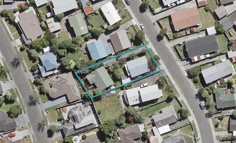 27A Roband Crescent, Brown Owl, Upper Hutt - Carousel 1