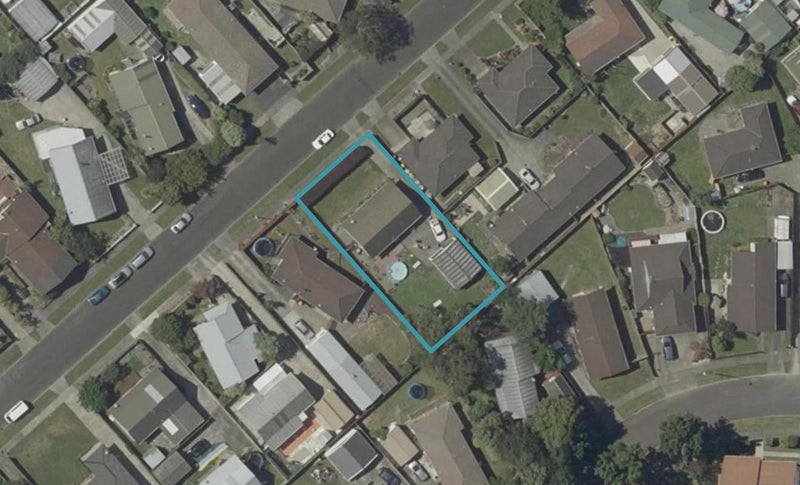 48 Raglan Avenue, Cloverlea, Palmerston North - Carousel 1