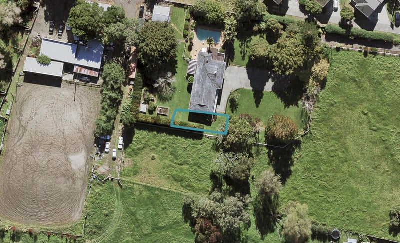 37 Oranga Drive, Westgate, Auckland - Carousel 1