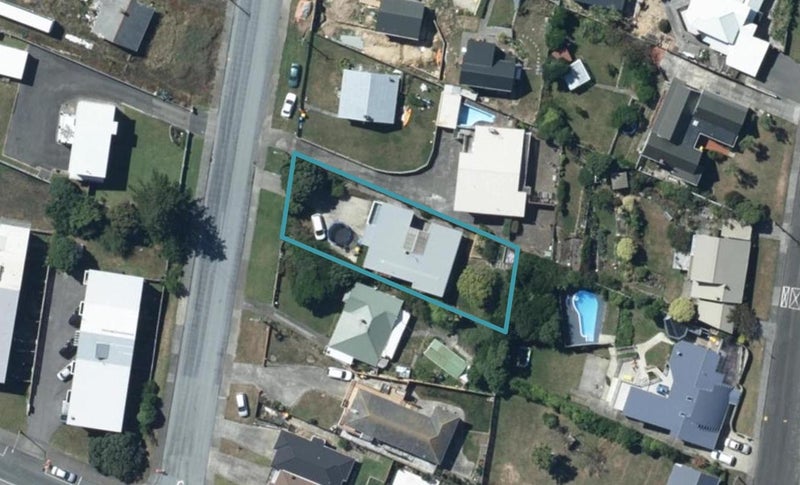 6 Whanake Street, Titahi Bay, Porirua - Carousel 1