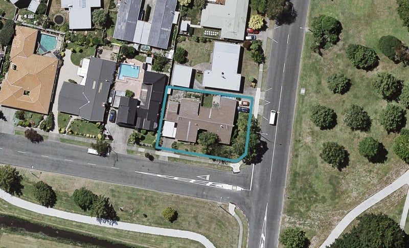 92 York Avenue, Tamatea, Napier - Carousel 1