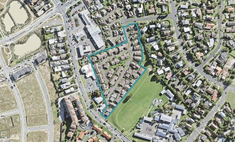 31 The Grove, Red Beach, Whangaparāoa - Carousel 1